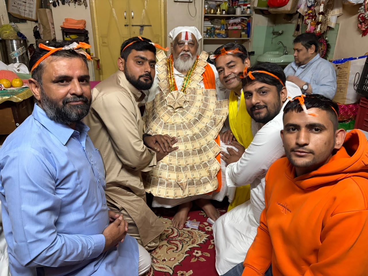 ਐਮ.ਸੀ. ਯੋਗੇਸ਼ ਸ਼ਰਮਾ ਨੇ ਦਰਬਾਰ ਸ੍ਰੀ ਧਿਆਨਪੁਰ ਧਾਮ ਵਿਖੇ ਸ੍ਰੀ ਗੁਰੂ ਮਹਾਰਾਜ ਰਾਮ ਸੁੰਦਰ ਦਾਸ ਜੀ ਤੋਂ ਲਿਆ ਅਸ਼ੀਰਵਾਦ