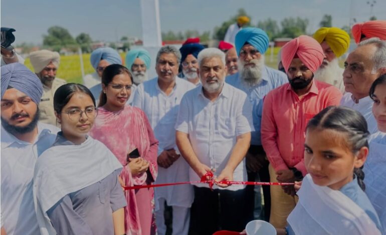 ਕੈਬਨਿਟ ਮੰਤਰੀ ਲਾਲ ਚੰਦ ਕਟਾਰੂਚੱਕ ਵਲੋਂ ਪੀ.ਏ.ਯੂ ਖੋਜ ਕੇਂਦਰ, ਗੁਰਦਾਸਪੁਰ ਵਿਖੇ ਨਵੇਂ ਆਟੋਮੈਟਿਕ ਮੌਸਮ ਸਟੇਸ਼ਨ ਦਾ ਉਦਘਾਟਨ, ਕਿਸਾਨਾਂ ਨੂੰ ਬਦਲਦੇ ਮੌਸਮ ਤੋਂ ਬਚਾਏਗਾ