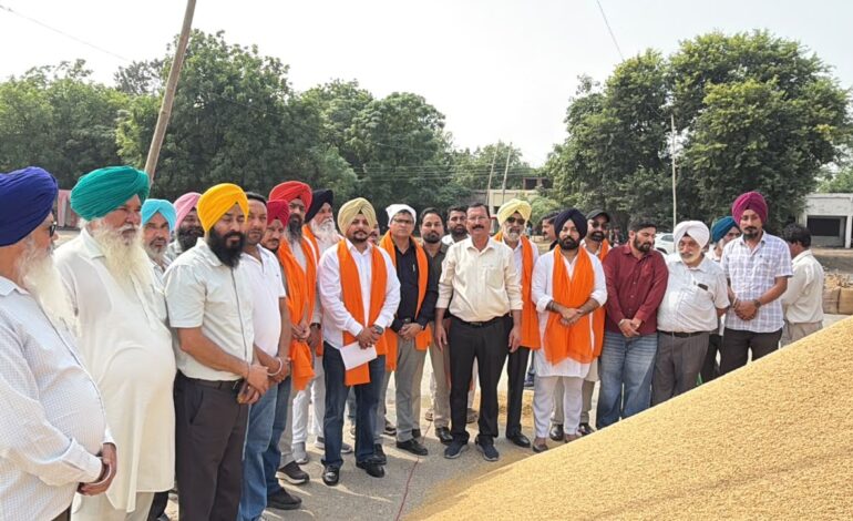 ਚੇਅਰਮੈਨ ਗਗਨਦੀਪ ਸਿੰਘ ਬਮਰਾਹ ਨੇ ਪਿੰਡ ਸਲੀਮਪੁਰ ਵਿਖੇ ਝੋਨੇ ਦੀ ਖਰੀਦ ਸ਼ੁਰੂ ਕਰਵਾਈ