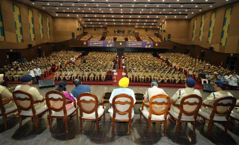 ਨਸ਼ਿਆਂ ਨੂੰ ਜੜ੍ਹੋਂ ਖਤਮ ਕਰਨ ਲਈ ਪੰਜਾਬ ਪੁਲਿਸ ਵਿੱਚ 10 ਹਜ਼ਾਰ ਨਵੀਆਂ ਅਸਾਮੀਆਂ ਭਰੀਆਂ ਜਾਣਗੀਆਂ-ਭਗਵੰਤ ਸਿੰਘ ਮਾਨ