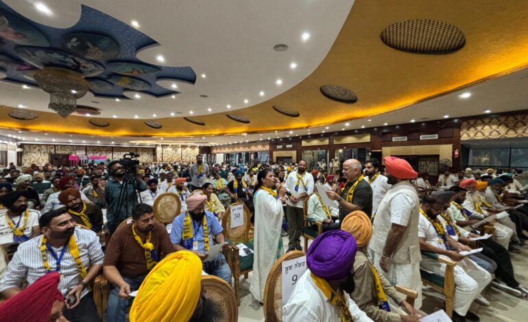 ਬੂਥ ਇੰਚਾਰਜ ਹੀ ਪਾਰਟੀ ਦਾ ਅਸਲੀ ਲੋਕਲ ਚਿਹਰਾ, ਭਗਵੰਤ ਮਾਨ ਨੂੰ ਮੁੜ ਮੁੱਖ ਮੰਤਰੀ ਬਣਾਉਣ ਲਈ ਜ਼ਮੀਨੀ ਪੱਧਰ ‘ਤੇ ਜੁਟਣ ਵਰਕਰ: ਮਨੀਸ਼ ਸਿਸੋਦੀਆ