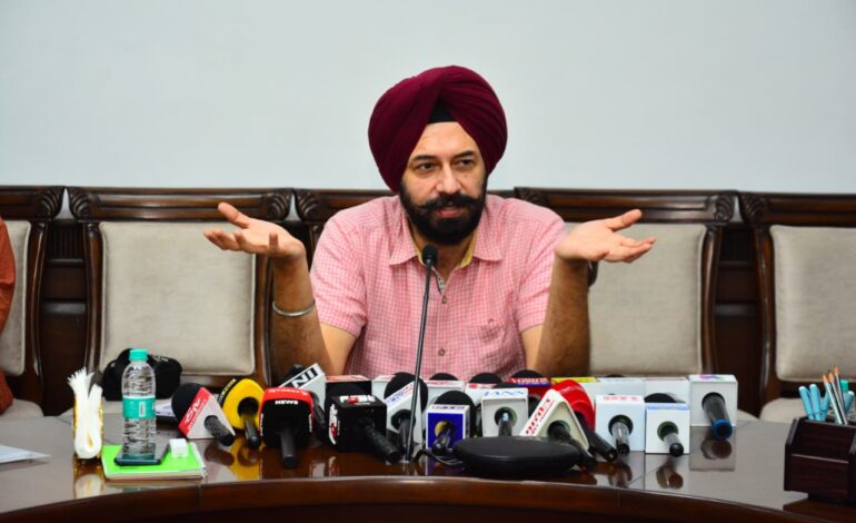 ਬਿਜਲੀ ਨਿਗਮ ਦੇ ਸੀਐਮਡੀ ਹੋਏ ਪੱਤਰਕਾਰਾਂ ਦੇ ਰੂਬਰੂ, ਕੀਤੀ ਪ੍ਰੈਸ ਮਿਲਣੀ