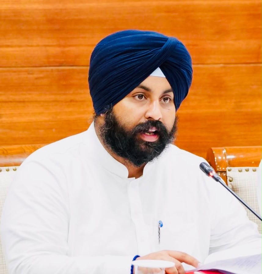 ਭਗਵੰਤ ਮਾਨ ਸਰਕਾਰ ਵੱਲੋਂ 9 ਅਕਤੂਬਰ ਨੂੰ 19,200 ਸਰਕਾਰੀ ਸਕੂਲਾਂ ਵਿੱਚ ਕਰਵਾਈ ਜਾਵੇਗੀ ‘ਮੈਗਾ ਪੀ.ਟੀ.ਐਮ.’; 25 ਲੱਖ ਮਾਪੇ ਹੋਣਗੇ ਸ਼ਾਮਲ