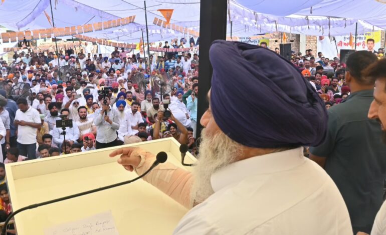 ਅਗਲੀ ਅਕਾਲੀ ਦਲ ਦੀ ਸਰਕਾਰ ਮੁਫਤ ਸਿੱਖਿਆ ਦੇ ਨਾਲ-ਨਾਲ ਹਰ ਪਰਿਵਾਰ ਲਈ ਸਾਲਾਨਾ 25 ਲੱਖ ਰੁਪਏ ਦਾ ਮੈਡੀਕਲ ਬੀਮਾ ਦੇਵੇਗੀ: ਸੁਖਬੀਰ ਸਿੰਘ ਬਾਦਲ