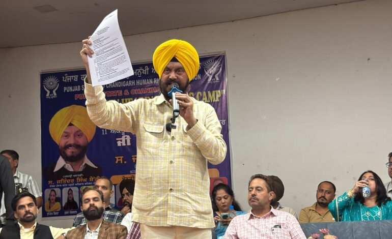 ਪੰਜਾਬ ਰਾਜ ਹਿਊਮਨ ਰਾਇਟਸ ਕਮਿਸ਼ਨ ਦੇ ਮੈਂਬਰ ਪਦਮ ਸ੍ਰੀ ਜਤਿੰਦਰ ਸਿੰਘ ਸ਼ੰਟੀ ਦੀਨਾਨਗਰ ਪਹੁੰਚੇ