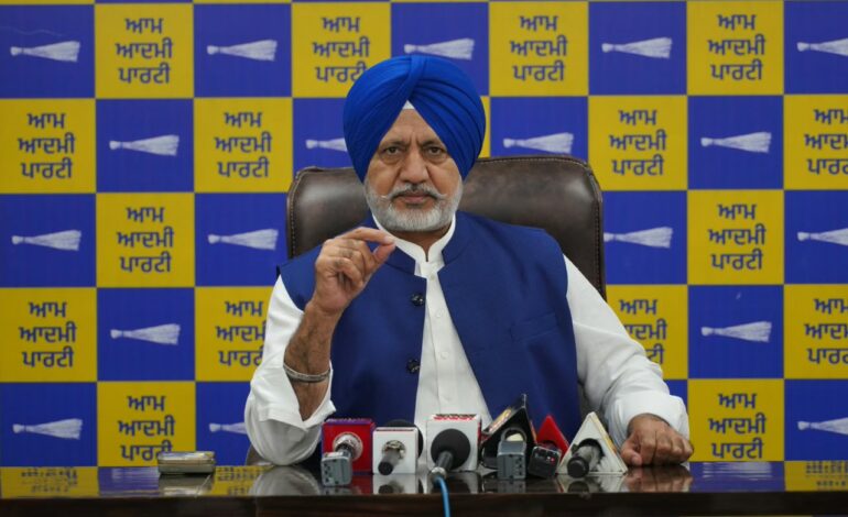 ਮੋਦੀ ਦੀ ਦਿੱਲੀ ਪੁਲਿਸ ਵੱਲੋਂ ਗੁਰਦੁਆਰਾ ਸ੍ਰੀ ਬੰਗਲਾ ਸਾਹਿਬ ਦੇ ਅੰਦਰ ਕੀਤੀ ਗਈ ਕਾਰਵਾਈ ਨੇ ‘ਆਪ੍ਰੇਸ਼ਨ ਬਲੂ ਸਟਾਰ’ ਦੀਆਂ ਦੁਖਦਾਈ ਯਾਦਾਂ ਨੂੰ ਤਾਜ਼ਾ ਕਰ ਦਿੱਤਾ ਹੈ: ਬਲਤੇਜ ਪੰਨੂ
