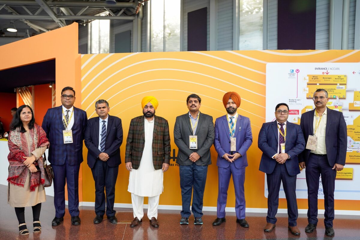 ਪੰਜਾਬ ਦੇ ‘ਚਿੱਟੇ ਛੋਲੇ’ ਅਤੇ ‘ਰਾਜਮਾਂਹ’ ਪਹੁੰਚੇ ਗਲੋਬਲ ਮਾਰਕੀਟ ਵਿੱਚ; ਮੁੱਖ ਮੰਤਰੀ ਭਗਵੰਤ ਸਿੰਘ ਮਾਨ ਨੇ ‘ਐਸ.ਆਈ.ਏ.ਐਲ. ਪੈਰਿਸ 2026’ ਵਿਖੇ ਸੋਹਣਾ ਦੇ ਨਵੇਂ ਉਤਪਾਦ ਕੀਤੇ ਲਾਂਚ