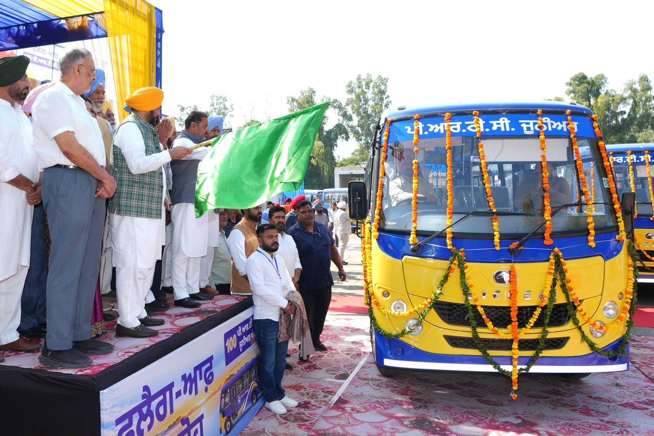 100 ਮਿੰਨੀ ਬੱਸਾਂ ਪੰਜਾਬ ਦੇ ਪਿੰਡਾਂ ਨੂੰ ਸ਼ਹਿਰਾਂ ਨਾਲ ਜੋੜਨਗੀਆਂ: ਮੁੱਖ ਮੰਤਰੀ ਭਗਵੰਤ ਸਿੰਘ ਮਾਨ
