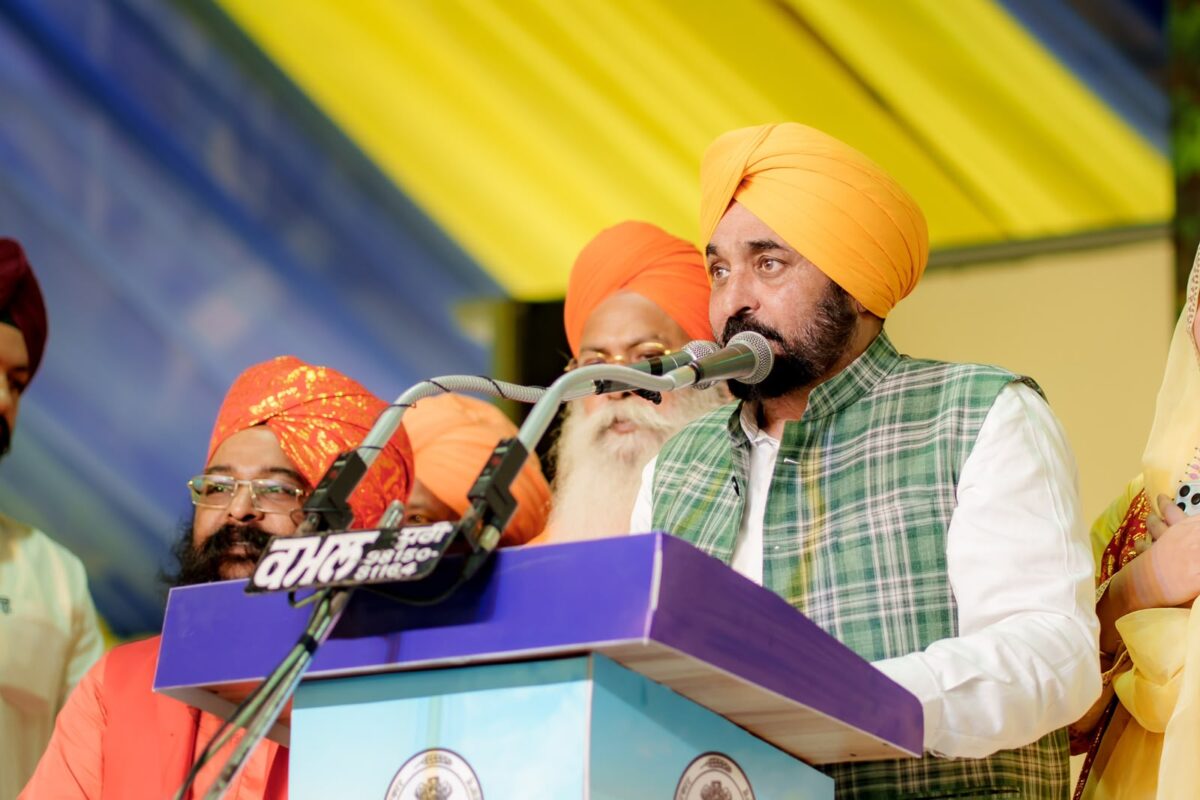 ਅਸੀਂ ਮਹਾਰਿਸ਼ੀ ਭਗਵਾਨ ਵਾਲਮੀਕਿ ਤੀਰਥ ਸਥਲ ਨੂੰ ਵਿਸ਼ਵ ਪੱਧਰੀ ਸੈਰ-ਸਪਾਟਾ ਸਥਾਨ ਵਜੋਂ ਵਿਕਸਤ ਕਰ ਰਹੇ ਹਾਂ: ਮੁੱਖ ਮੰਤਰੀ ਭਗਵੰਤ ਸਿੰਘ ਮਾਨ