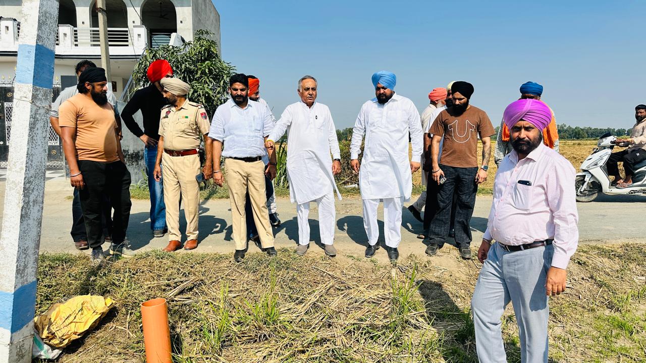 ਰਮਨ ਬਹਿਲ ਨੇ ਪਿੰਡ ਚੌੜ ਸਿੱਧਵਾਂ ਵਿੱਚ 50 ਸਾਲਾਂ ਤੋਂ ਚੱਲ ਰਹੀ ਗੰਦੇ ਪਾਣੀ ਦੀ ਨਿਕਾਸੀ ਦੀ ਸਮੱਸਿਆ ਦਾ ਕਰਵਾਇਆ ਹੱਲ